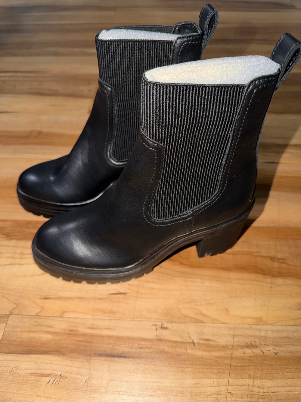 Kensie Black Chelsea Block Heel Ankle Boots